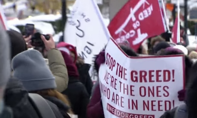 Ontario international students protest high tuition